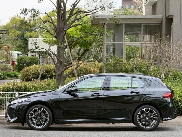 BMW 1 SERIES 120D M SPORT 2026 — миниатюра 2