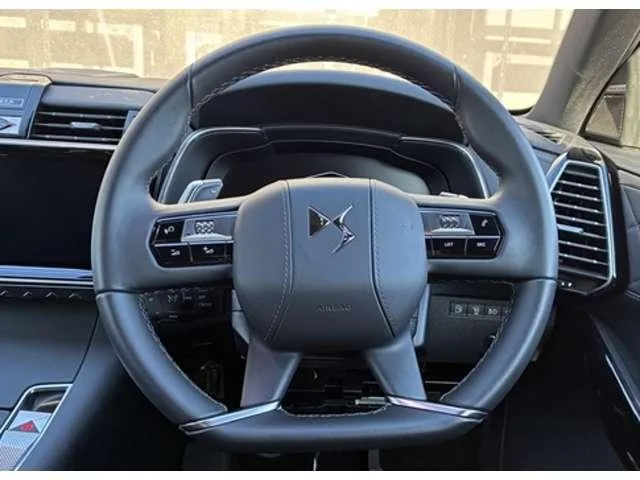 DS DS7 OPERA E-TENSE 4x4 2025 — миниатюра 4