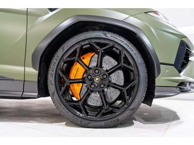 Lamborghini Urus PERFORMANTE 2024 — миниатюра 2
