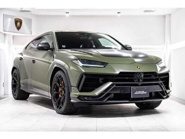 Lamborghini Urus PERFORMANTE 2024 — фото 1, купить с доставкой в Москву