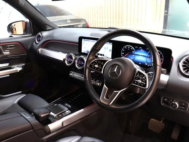 Mercedes-Benz GLB-Class GLB200D 4MATIC 2022 — миниатюра 4