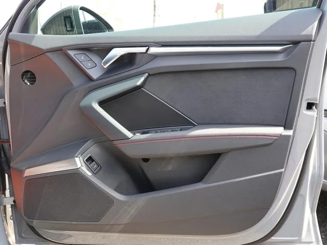Audi RS3 BASE GRADE 2022 — миниатюра 5