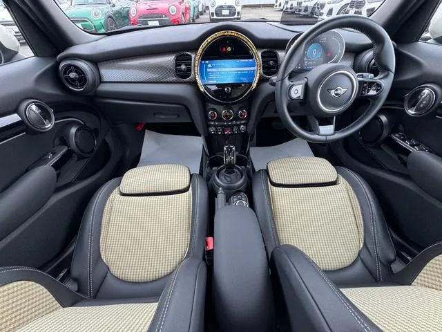 MINI MINI COOPER S RESOLUTE EDITION 2023 — миниатюра 5