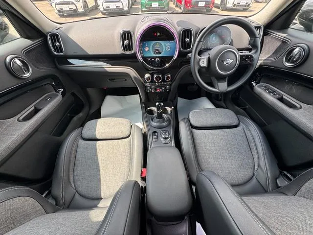MINI MINI COOPER D CROSSOVER PREMIUM PLUS PACKAGE CLASSIC TRIM 2023 — миниатюра 5