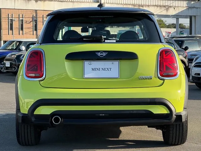 MINI MINI COOPER CLASSIC TRIM 2023 — миниатюра 3