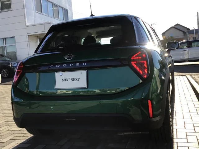 MINI MINI COOPER C CLASSIC TRIM 2025 — миниатюра 4