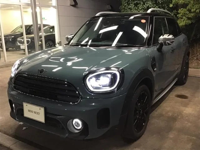 MINI MINI COOPER D CROSSOVER PREMIUM PLUS PACKAGE CLASSIC TRIM 2024 — фото 1, купить с доставкой в Москву