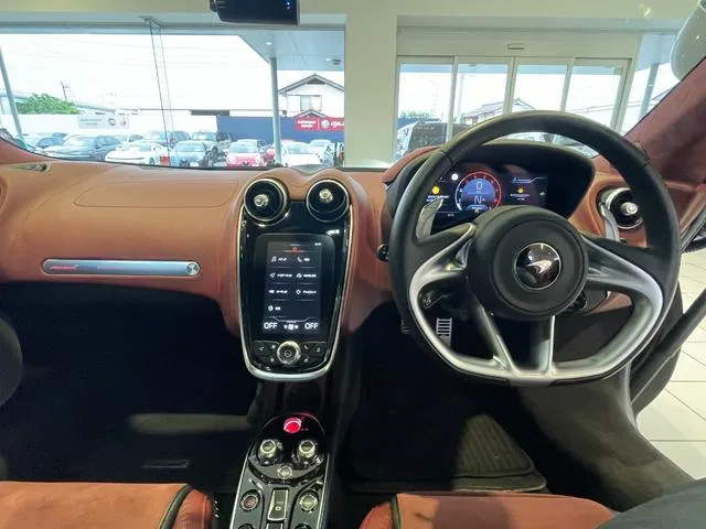McLaren GT PIONEER 2022 — миниатюра 4