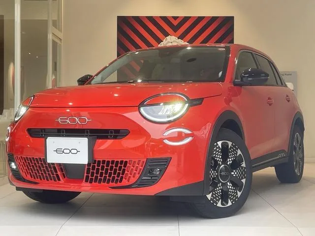 Fiat 600e LA PRIMA 2025 — миниатюра 2