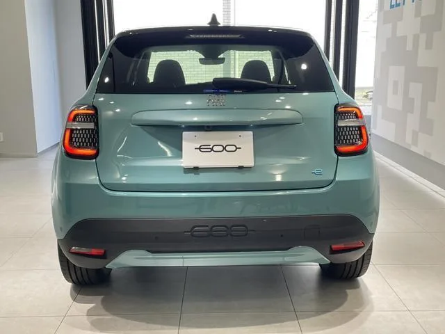 Fiat 600e LA PRIMA 2025 — миниатюра 5
