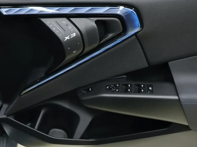 BMW X3 20D X DRIVE M SPORT 2025 — миниатюра 5