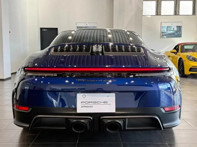 Porsche 911 911 TARGA 4 GTS 2025 — миниатюра 4