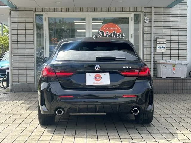 BMW 1 SERIES 118D M SPORT 2023 — миниатюра 3