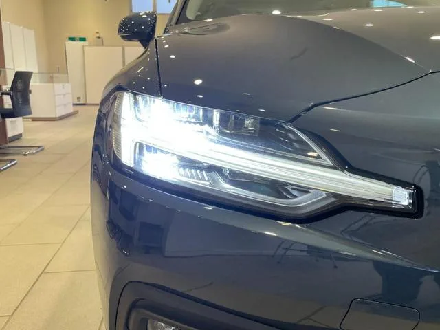 Volvo S60 ULTIMATE B4 2024 — миниатюра 5