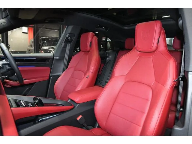Porsche MACAN ELECTRIC MACAN 4S 2025 — миниатюра 2