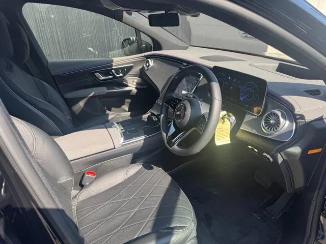 Mercedes-Benz EQS SUV EQS450 4MATIC SUV AMG LINE PACKAGE 2024 — миниатюра 4