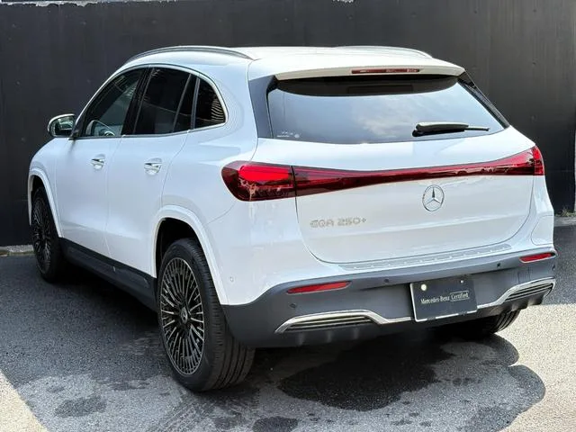 Mercedes-Benz EQA EQA250+ AMG LINE PACKAGE 2024 — миниатюра 3