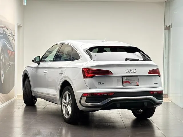 Audi Q5 Sportback 40TDI QUATTRO S LINE 2023 — миниатюра 5