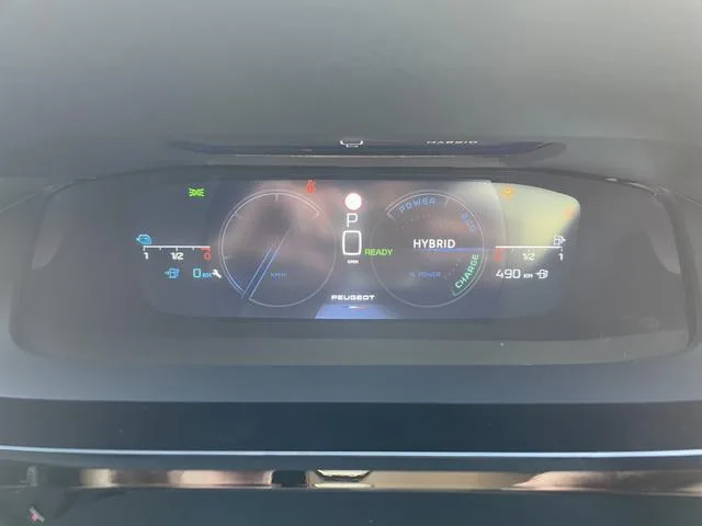 Peugeot 308 GT PLUG-IN HYBRID 2025 — миниатюра 3