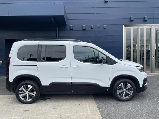 Peugeot RIFTER GT 2023 — миниатюра 2