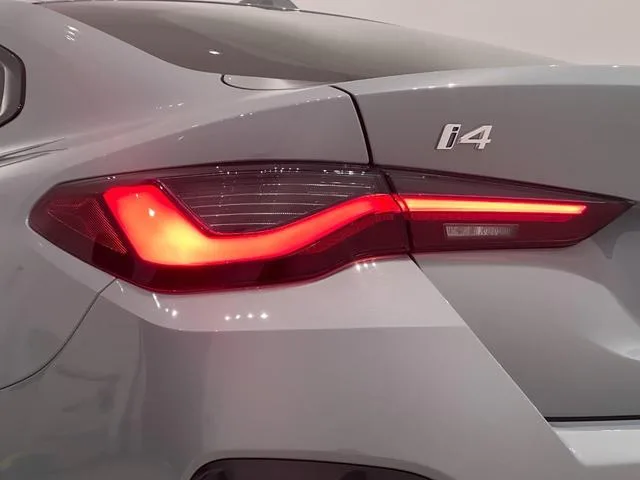BMW i4 E DRIVE 40 M SPORT 2024 — миниатюра 4