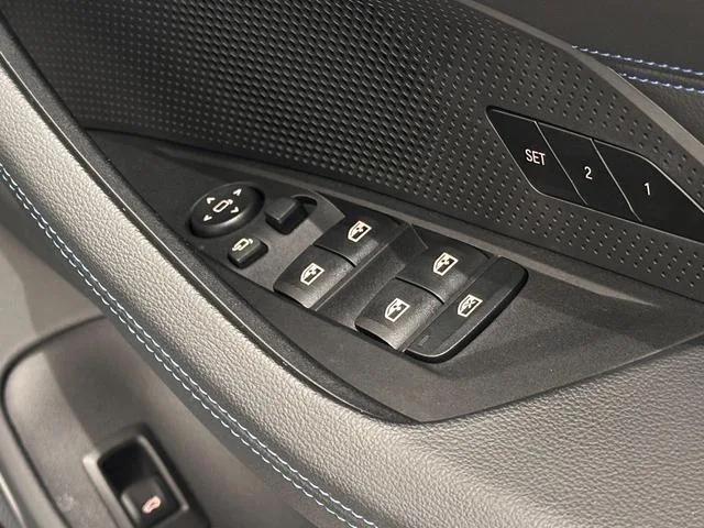 BMW i4 E DRIVE 40 M SPORT 2024 — миниатюра 5