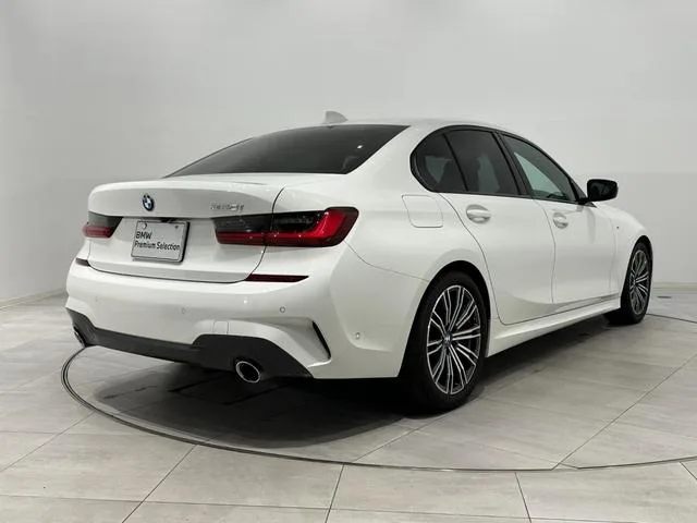 BMW 3 SERIES 320i M-SPORT 2022 — миниатюра 2