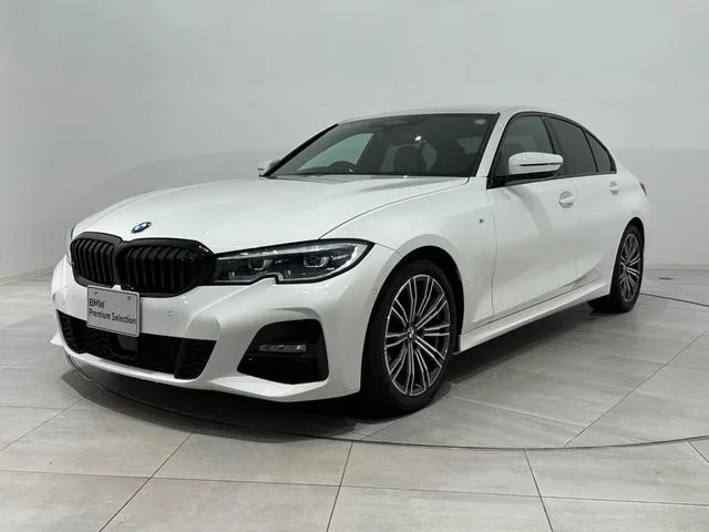 BMW 3 SERIES 320i M-SPORT 2022 — фото 1, купить с доставкой в Москву
