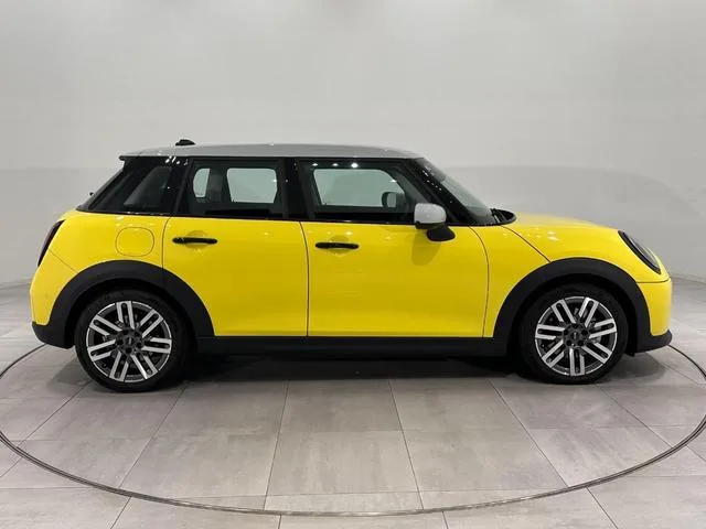 MINI MINI COOPER C CLASSIC TRIM 2025 — миниатюра 3