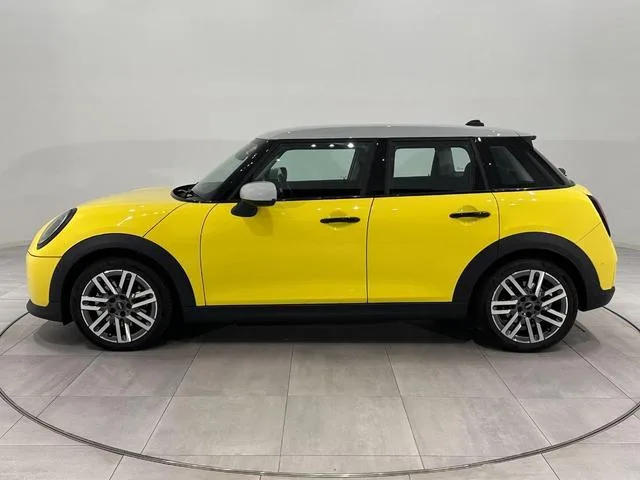 MINI MINI COOPER C CLASSIC TRIM 2025 — миниатюра 4