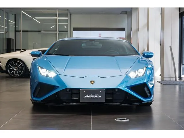 Lamborghini Huracan 2022 — миниатюра 3