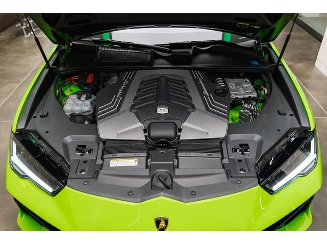 Lamborghini URUS PERFORMANTE 2024 — миниатюра 4