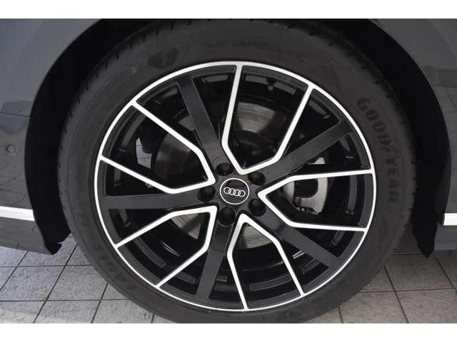 Audi A8 55TFSI QUATTRO 2023 — миниатюра 5