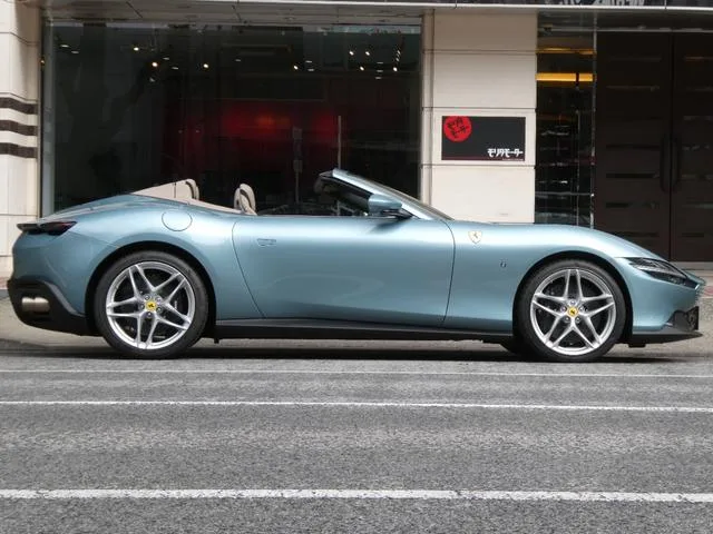 Ferrari ROMA SPIDER BASE GRADE 2024 — миниатюра 2