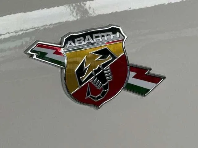 Abarth ABARTH 595 TURISMO 2023 — миниатюра 4