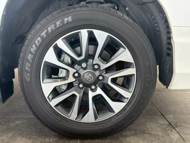 Toyota LAND CRUISER PRADO TX L PACKAGE MATT BLACK EDITION 2023 — миниатюра 4