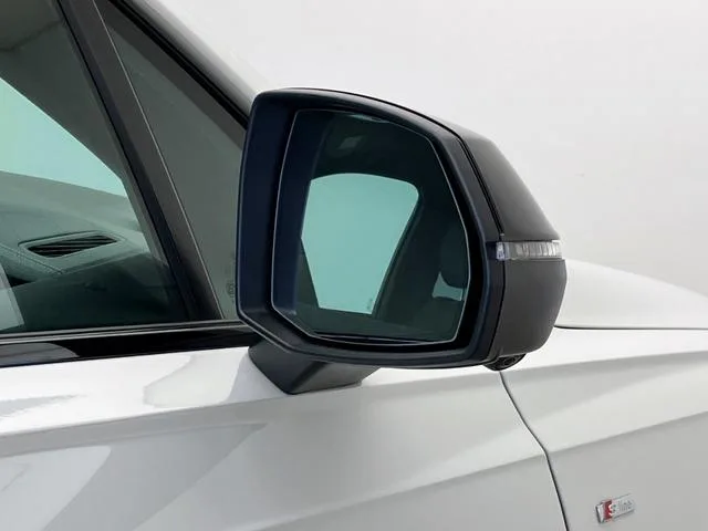 Audi Q7 55TFSI QUATTRO S LINE 2026 — миниатюра 3