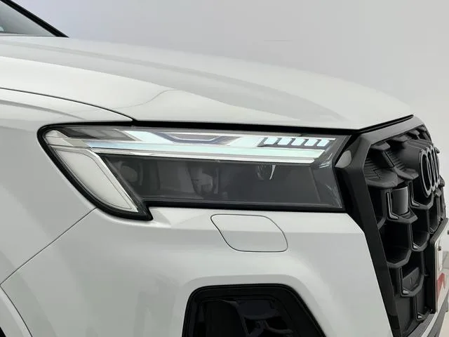 Audi Q7 55TFSI QUATTRO S LINE 2026 — миниатюра 4