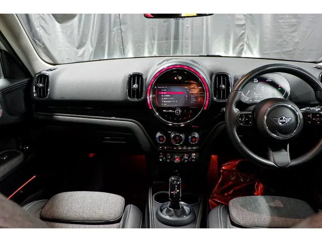 MINI MINI COOPER SD CROSSOVER ALL4 2022 — миниатюра 5