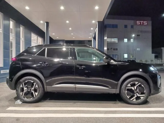 Peugeot 2008 GT 2025 — миниатюра 4