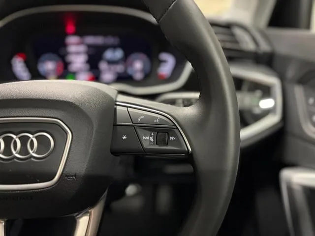 Audi Q3 35 TFSI ADVANCED 2025 — миниатюра 5