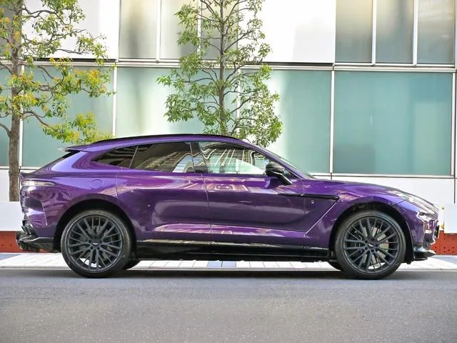 Aston Martin DBX 707 2024 — миниатюра 3