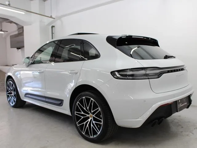 Porsche MACAN MACAN GTS 2023 — миниатюра 3