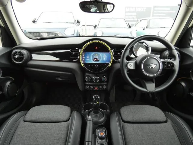 MINI MINI ONE CLASSIC TRIM 2022 — миниатюра 2