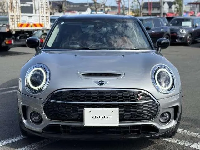 MINI MINI COOPER S CLUBMAN ALL4 PREMIUM PLUS PACKAGE CLASSIC TRIM 2024 — миниатюра 4