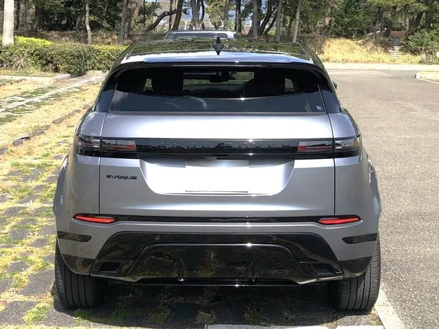 Land Rover Range Rover Evoque PHEV CURATED EDITION 2025 — миниатюра 3