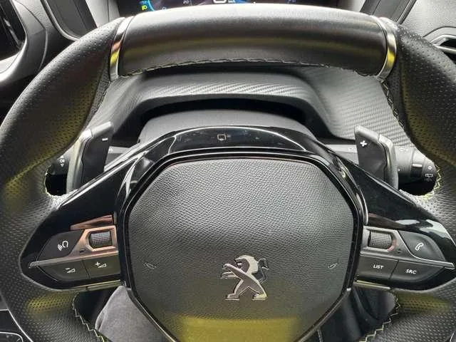 Peugeot 208 GT 2022 — миниатюра 3