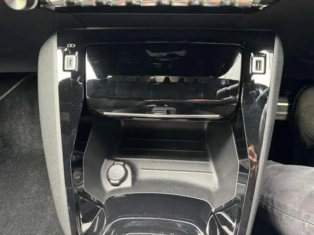 Peugeot 208 GT 2022 — миниатюра 5