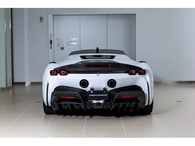 Ferrari SF90 STRADALE ASSETTO FIORANO 2022 — миниатюра 3