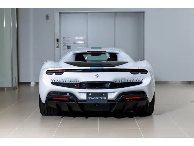 Ferrari 296GTB 2025 — миниатюра 3